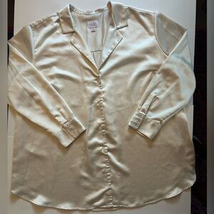 Elegant Cream Women's Blouse